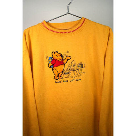 "Retail" Vintage POOH Winnie The Pooh "Foolin' Bees Isn't Easy Pullover Sweatshirt Large