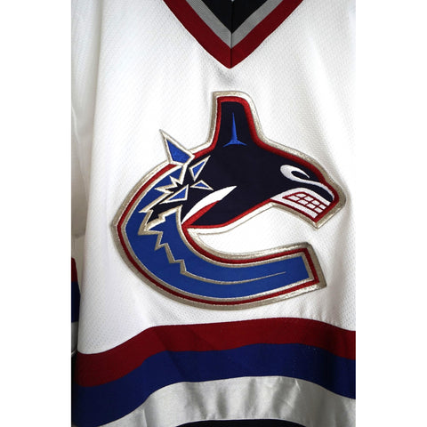 "Retail" Vintage CCM NHL Vancouver Canucks Ice Hockey V-neck Jersey Small Men's