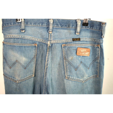 "Retail" Vintage Wrangler Medium Wash Bell Bottom Denim Jeans Blue 32x28.5