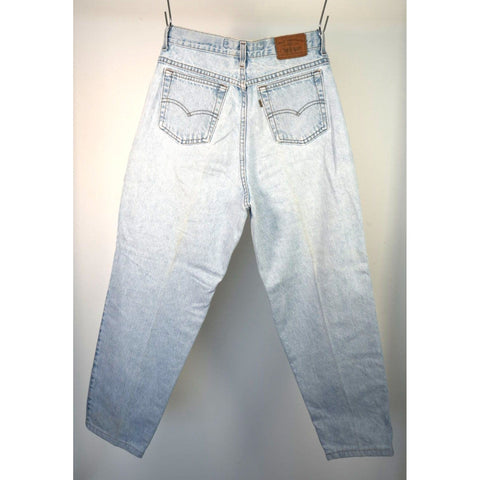 "Retail" Vintage Levi's 900 Series High Waist Tapered Fit Light Wash Denim Jeans 31x27.5