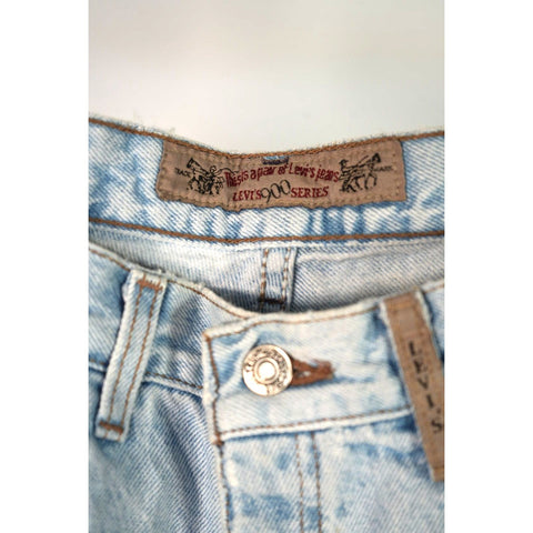 "Retail" Vintage Levi's 900 Series High Waist Tapered Fit Light Wash Denim Jeans 31x27.5