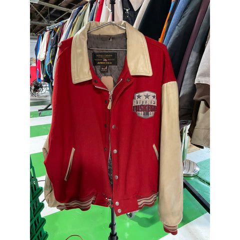 Avirex USA Men’s Red Jacket – Classic Streetwear-Inspired Outerwear with Bold Logo Detailing, Durable Construction and Comfortable Lining – Size 5X