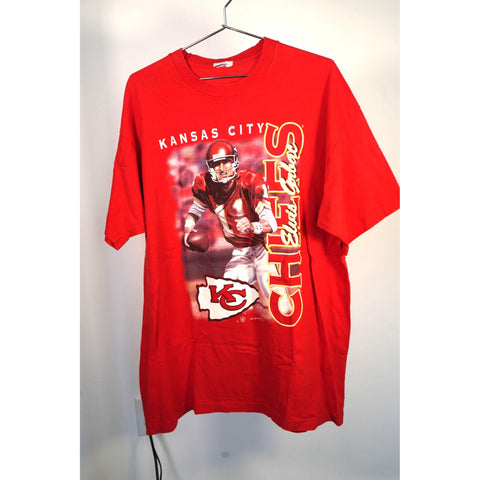 "Retail" Vintage 1997 NFLP Kansas City Chiefs Elvis Grbac Tee Shirt Red