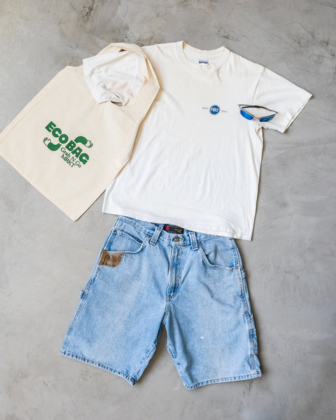 "Fresh Fit Basket" Vintage T-shirt, Shorts and Sunglasses