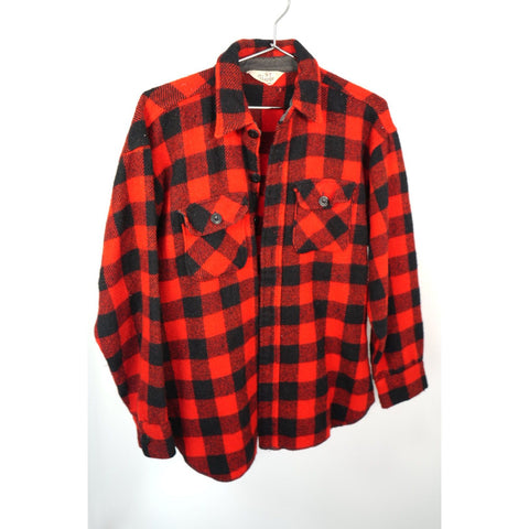 "Retail" Vintage Plaid Red and Black Button Up Long Sleeve Shirt Size Large